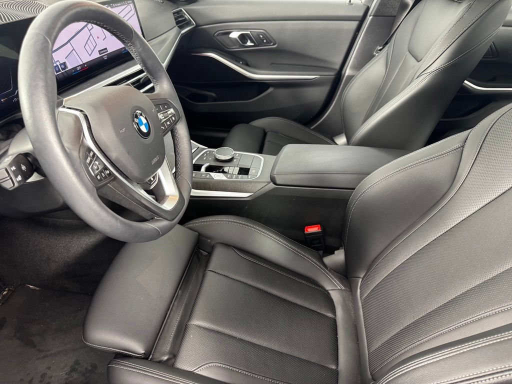 Used 2024 BMW 330i xDrive Sedan w/ Premium Package AWD/4WD image 14