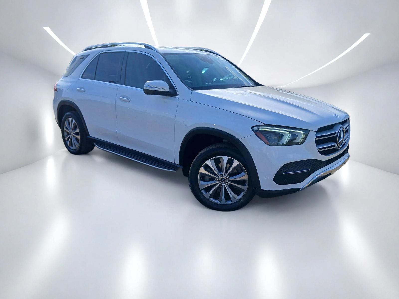 Used 2020 Mercedes-Benz GLE 350 4MATIC w/ Rebuilt DA0 Package image 2