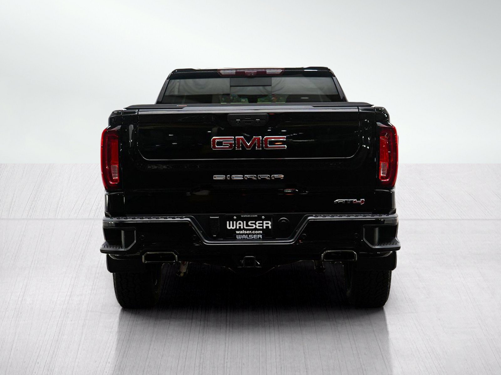 Used 2021 GMC Sierra 1500 AT4 w/ AT4 Value Package AWD/4WD image 4