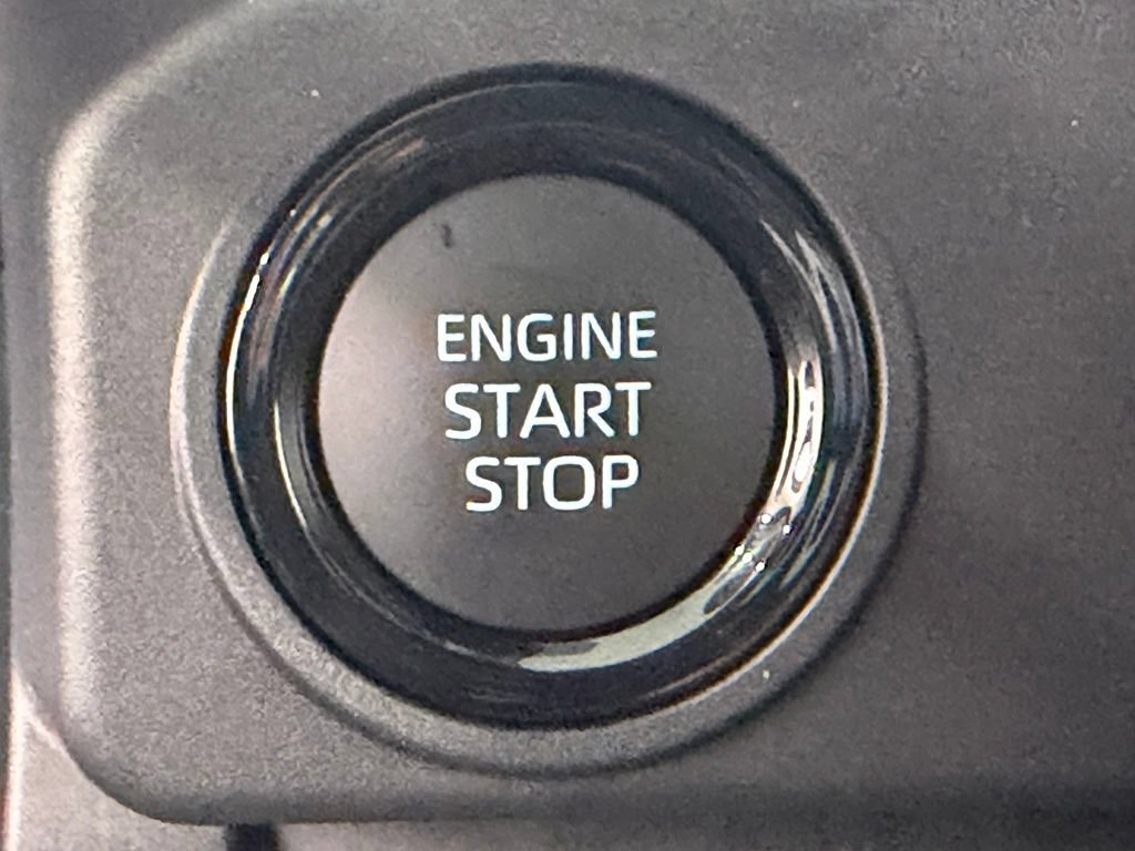 Used 2026 Toyota Tacoma SR5 RWD image 29