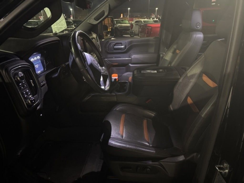 Used 2022 GMC Sierra 2500 AT4 w/ AT4 Premium Plus Package AWD/4WD image 19
