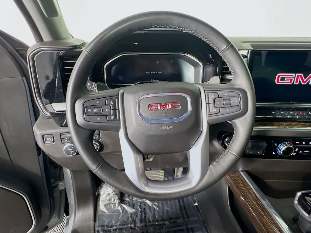 Certified 2024 GMC Sierra 1500 Elevation w/ Preferred Package AWD/4WD image 10
