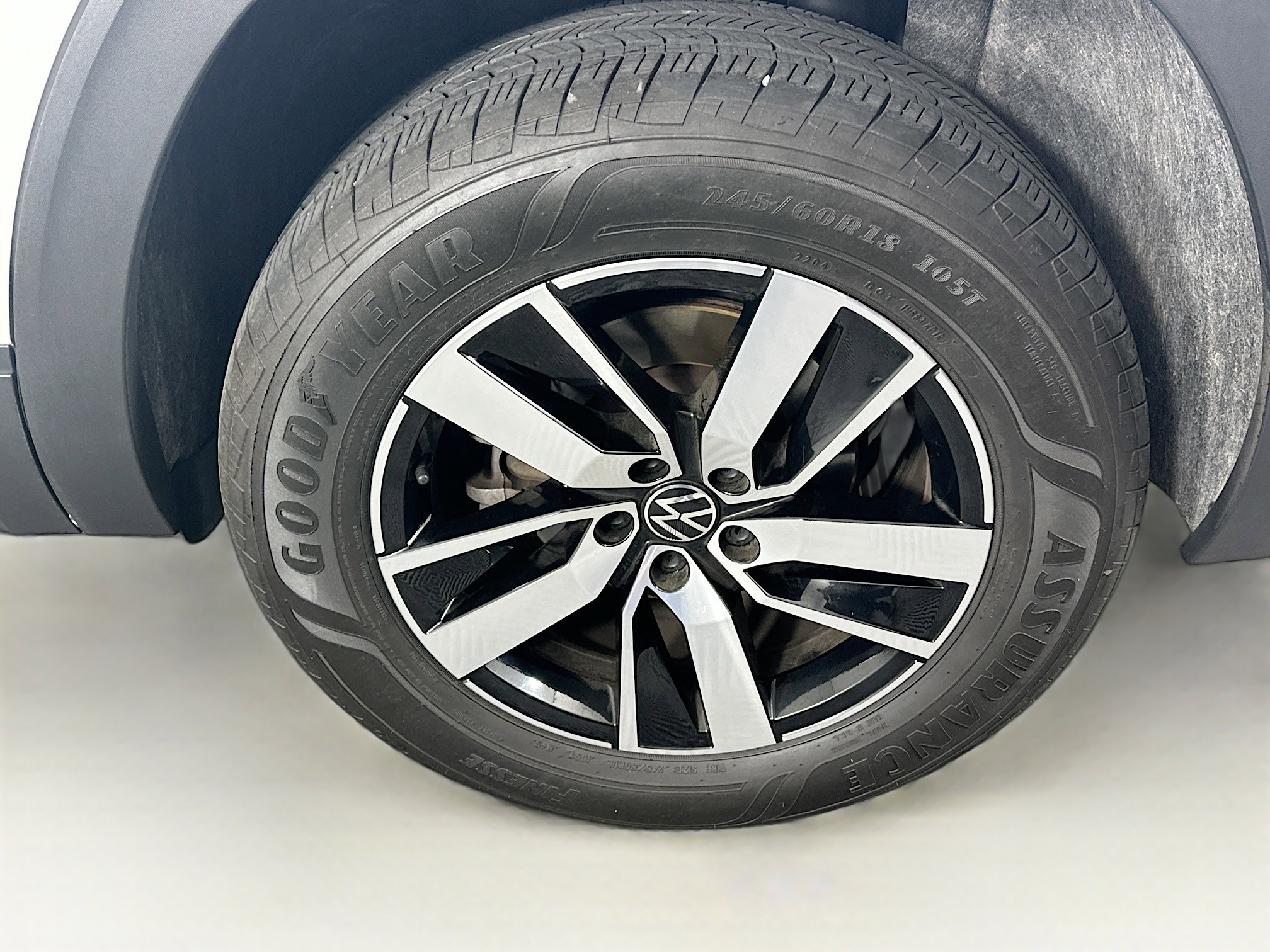 Used 2023 Volkswagen Atlas SE FWD image 11
