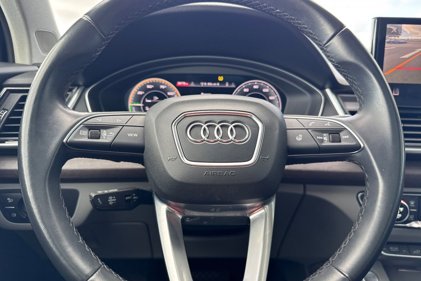 Used 2023 Audi Q5 e Premium Plus w/ Premium Plus Package AWD/4WD image 26
