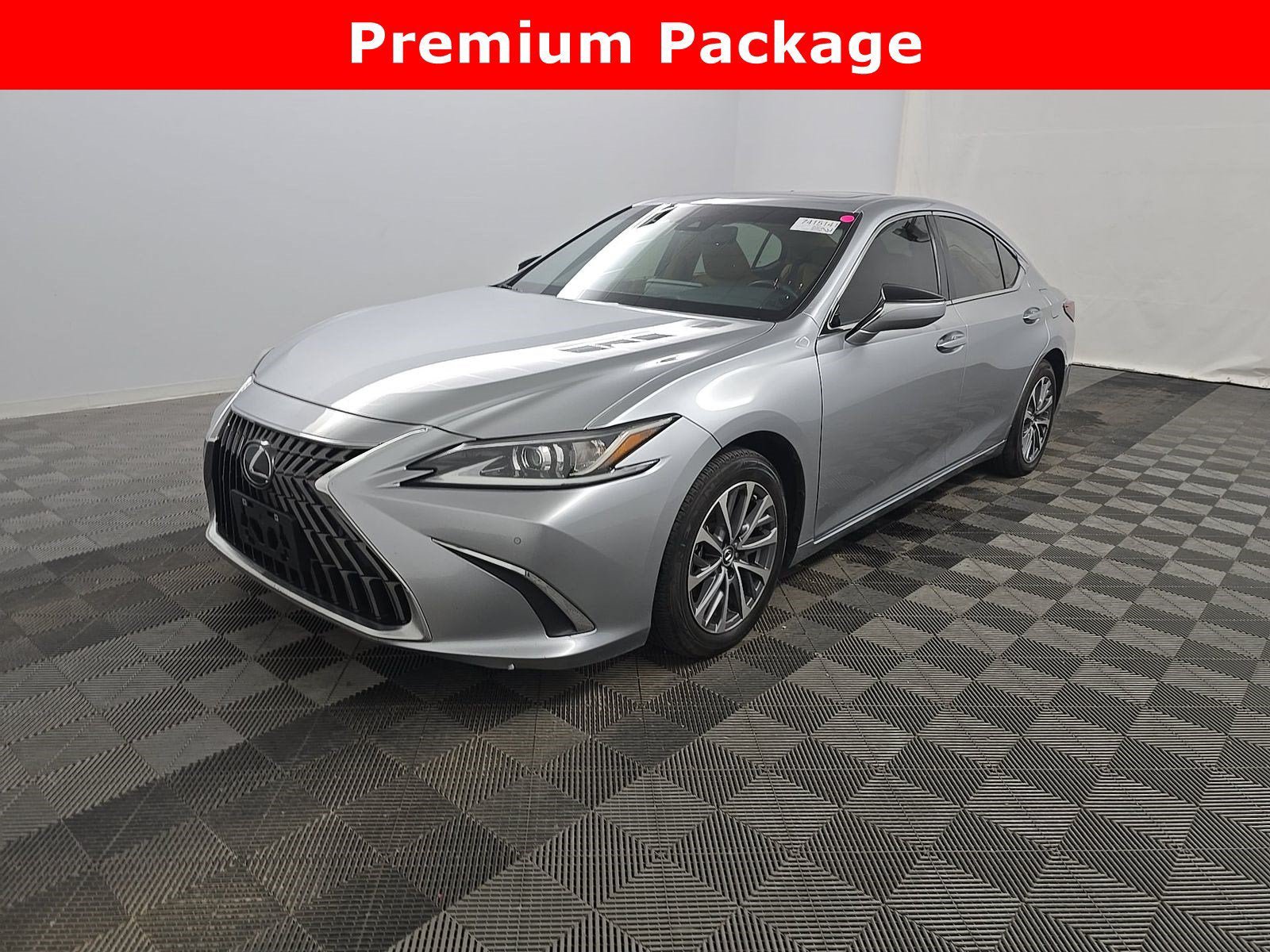 Used 2022 Lexus ES 350 w/ Premium Package FWD image 1