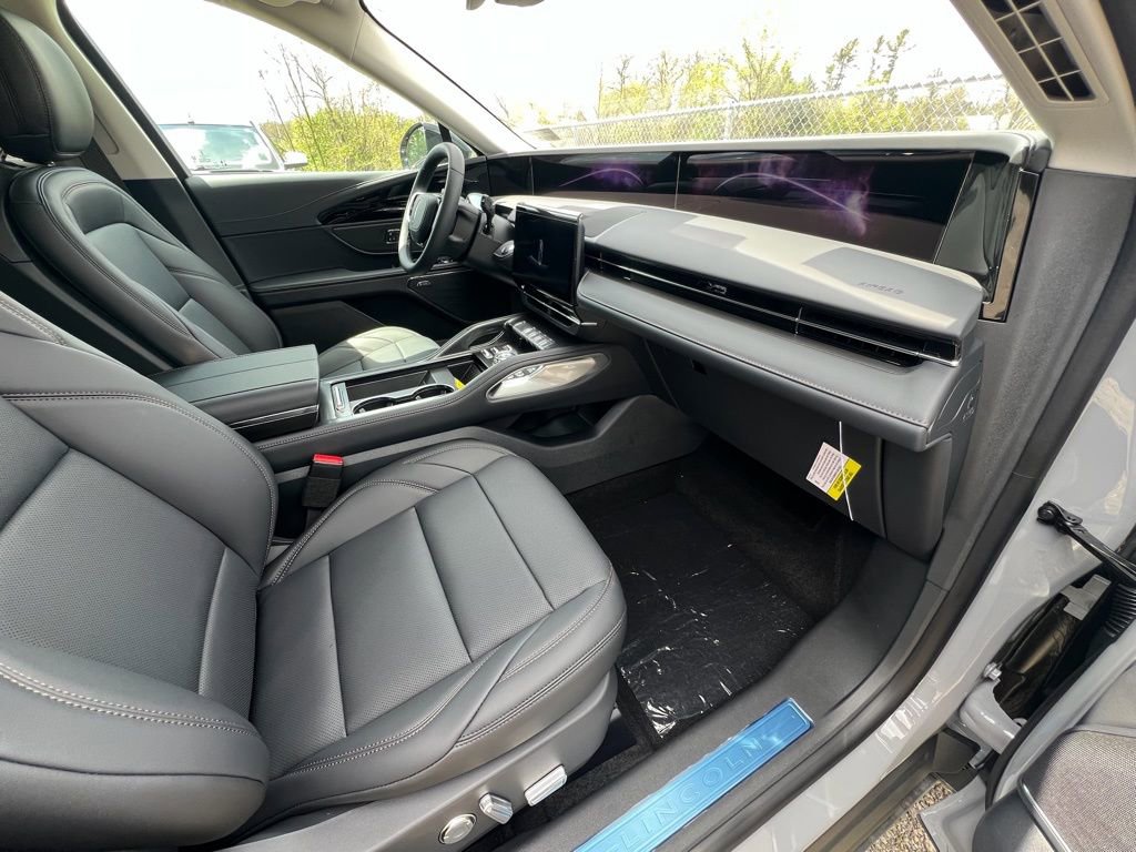 New 2026 Lincoln Nautilus Premier w/ Equipment Group 102A AWD/4WD image 21