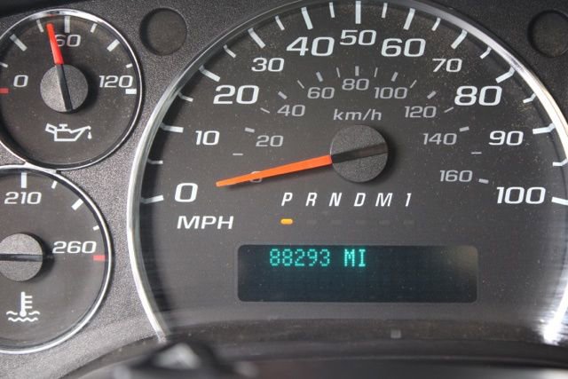 Used 2021 Chevrolet Express 3500 w/ Power Convenience Package image 19