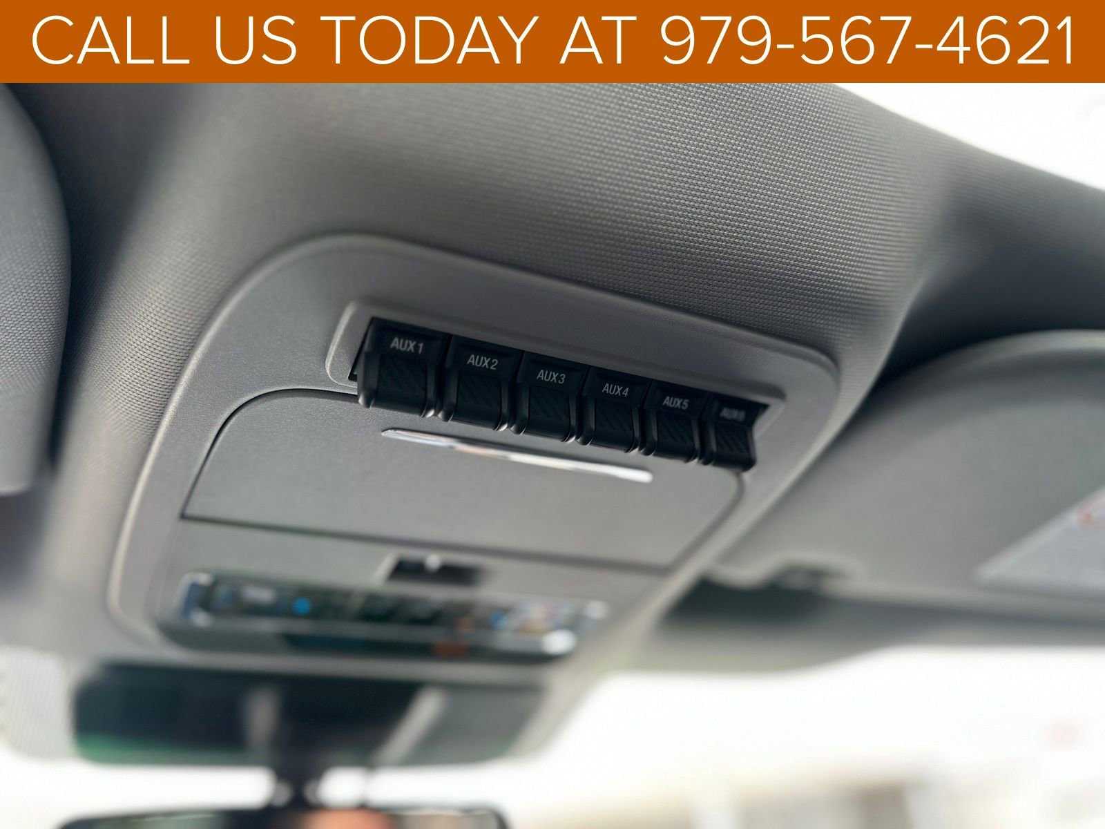 New 2025 Ford F250 Lariat w/ Lariat Ultimate Package image 11