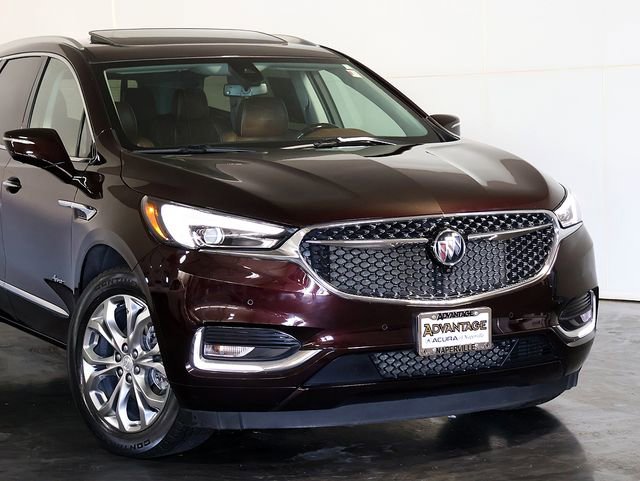 Used 2021 Buick Enclave Avenir w/ Avenir Technology Package AWD/4WD image 6