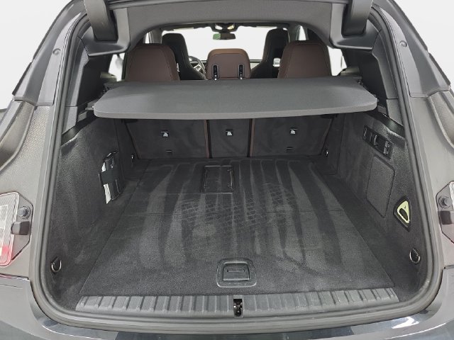 Certified 2024 BMW iX xDrive50 w/ Sport Package AWD/4WD image 32