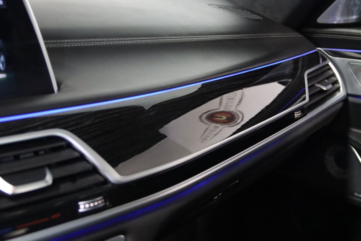Used 2019 BMW 750i RWD image 41
