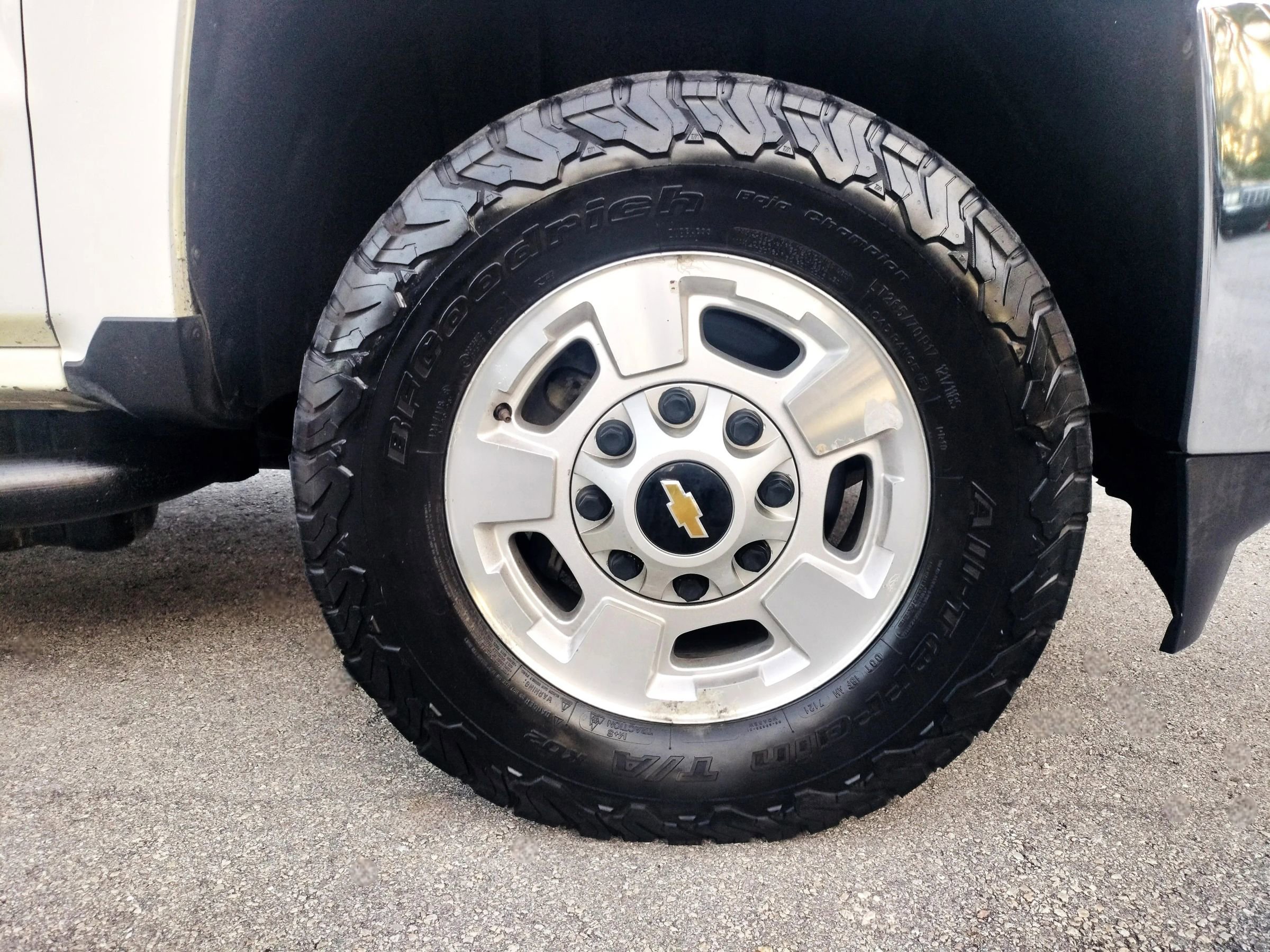 Used 2015 Chevrolet Silverado 2500 LT w/ Z71 Package, Off-Road AWD/4WD image 32