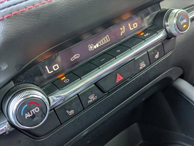 Used 2023 MAZDA MAZDA3 s image 13