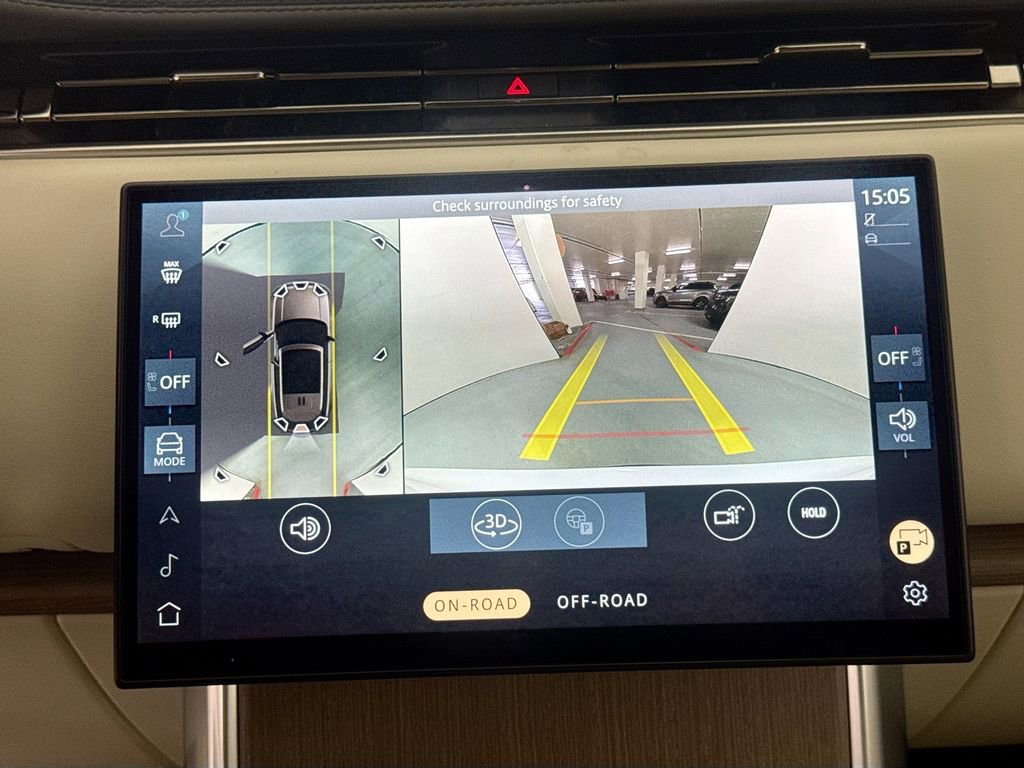 New 2026 Land Rover Range Rover SE image 14