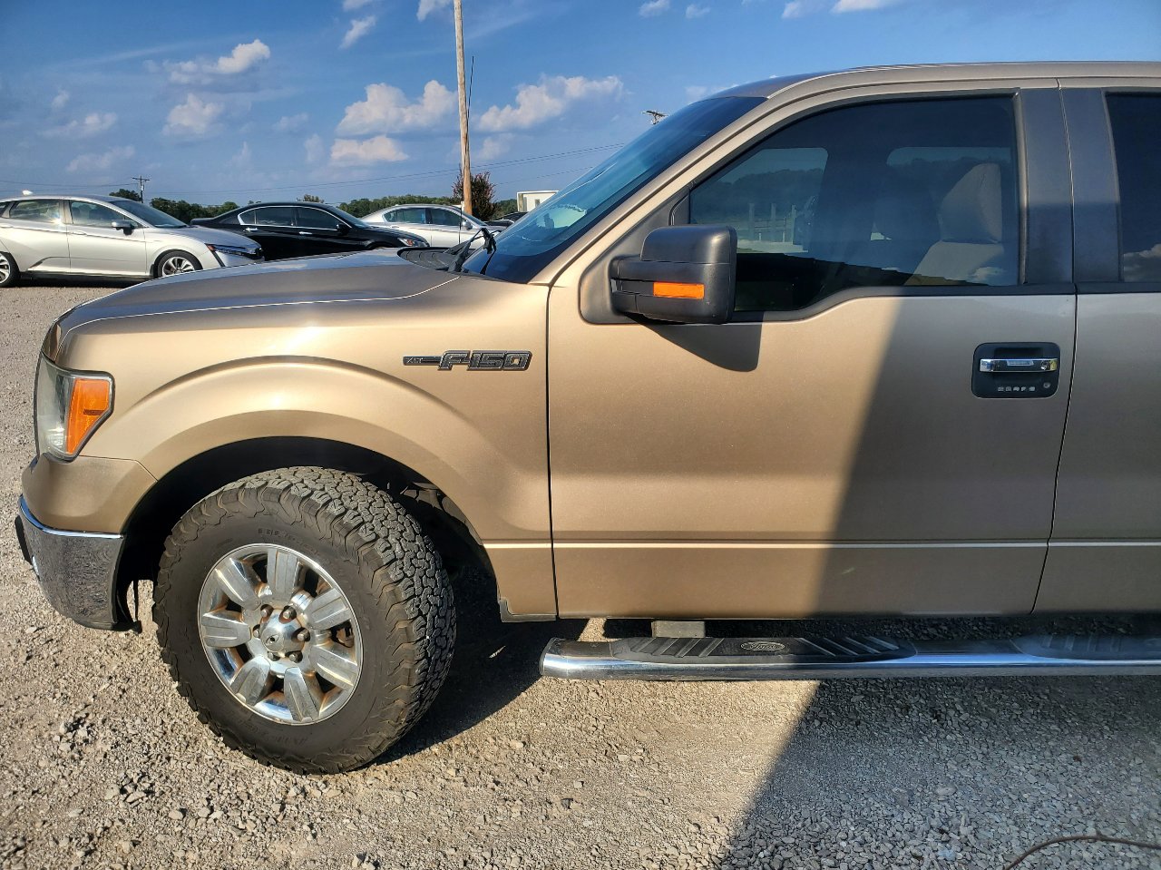 Used 2011 Ford F150 XLT w/ XLT Chrome Pkg image 4
