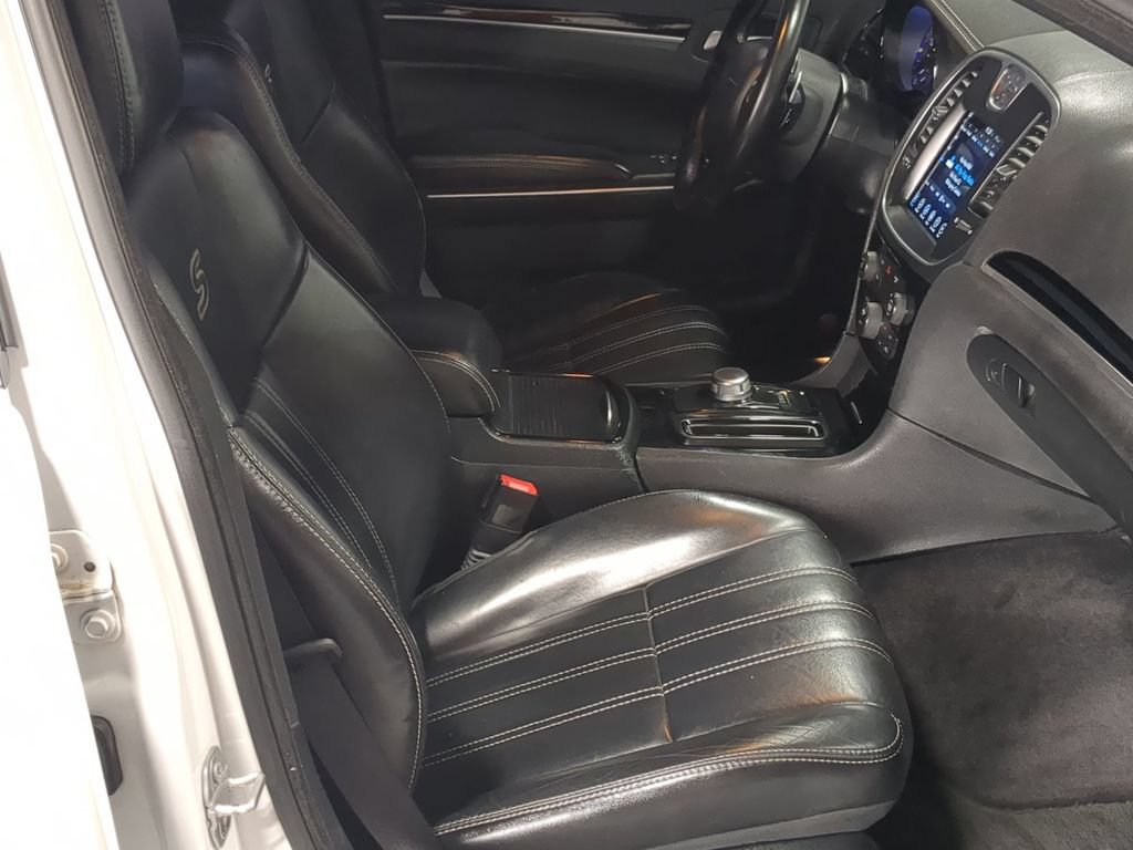 Used 2017 Chrysler 300 S AWD/4WD image 27