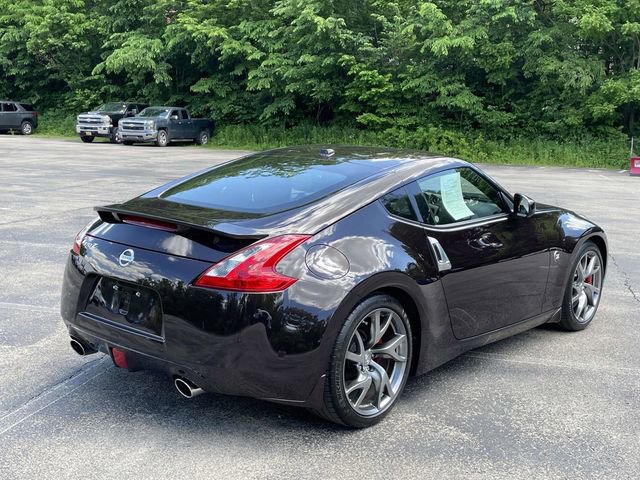 Used 2013 Nissan 370Z Touring w/ Sport Pkg RWD image 3