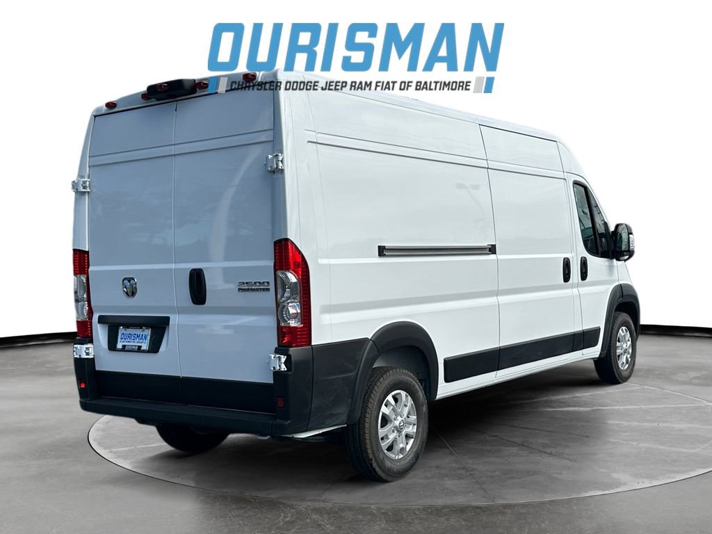 New 2025 RAM ProMaster 2500 w/ Quick Order Package 22G SLT image 6