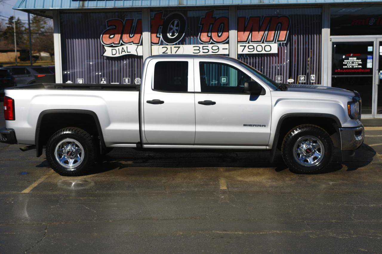 Used 2016 GMC Sierra 1500 2WD Double Cab w/ Sierra Convenience Package image 9