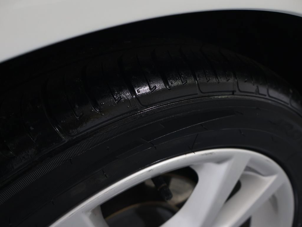 Used 2023 Chevrolet Camaro LS RWD image 29