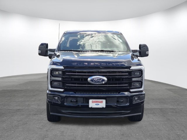Used 2025 Ford F350 Platinum AWD/4WD image 2