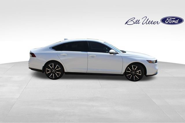 Used 2024 Honda Accord Touring image 4