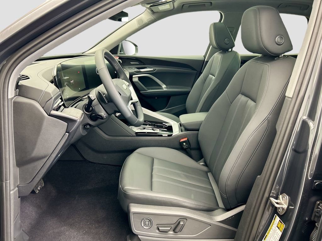 Used 2025 Audi Q5 Premium Plus AWD/4WD image 18