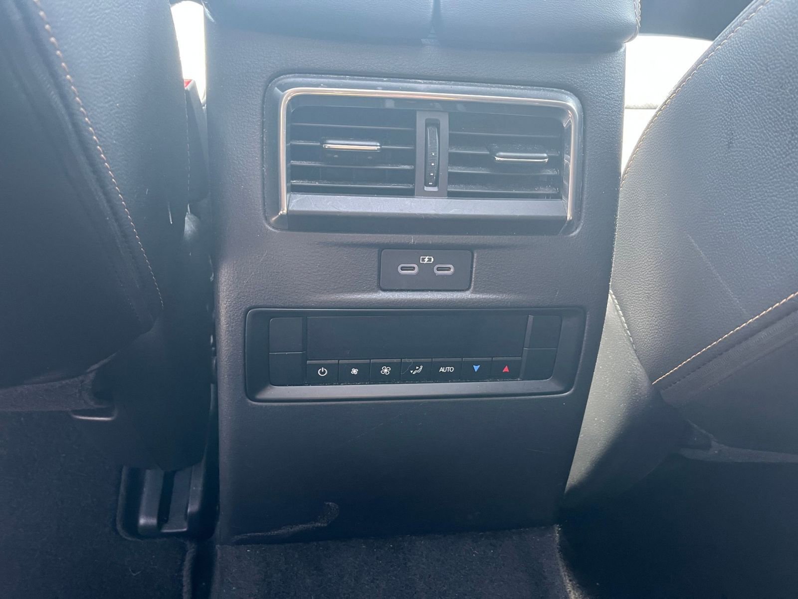 Used 2025 MAZDA CX-90 3.3 Turbo w/ Preferred Package image 21