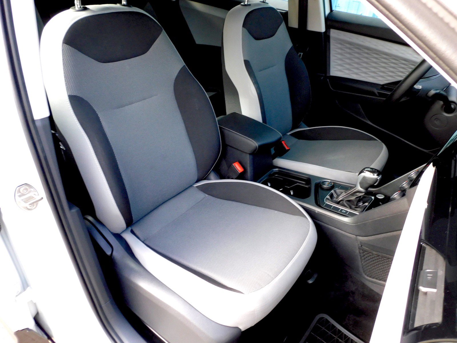Used 2023 Volkswagen Taos S w/ Driver Assistance Package image 19