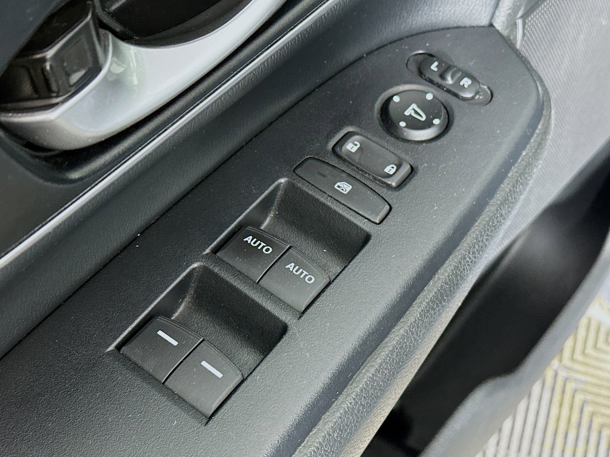 Certified 2021 Honda CR-V EX-L image 17