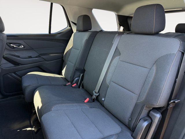 Used 2021 Chevrolet Traverse LS image 12