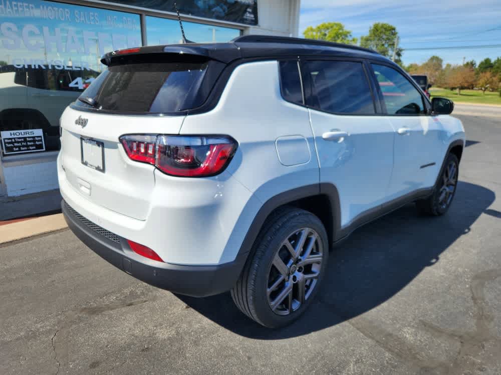 New 2026 Jeep Compass Limited AWD/4WD image 3
