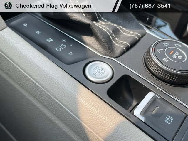 Used 2023 Volkswagen Atlas SE w/ Black Wheel Package AWD/4WD image 42