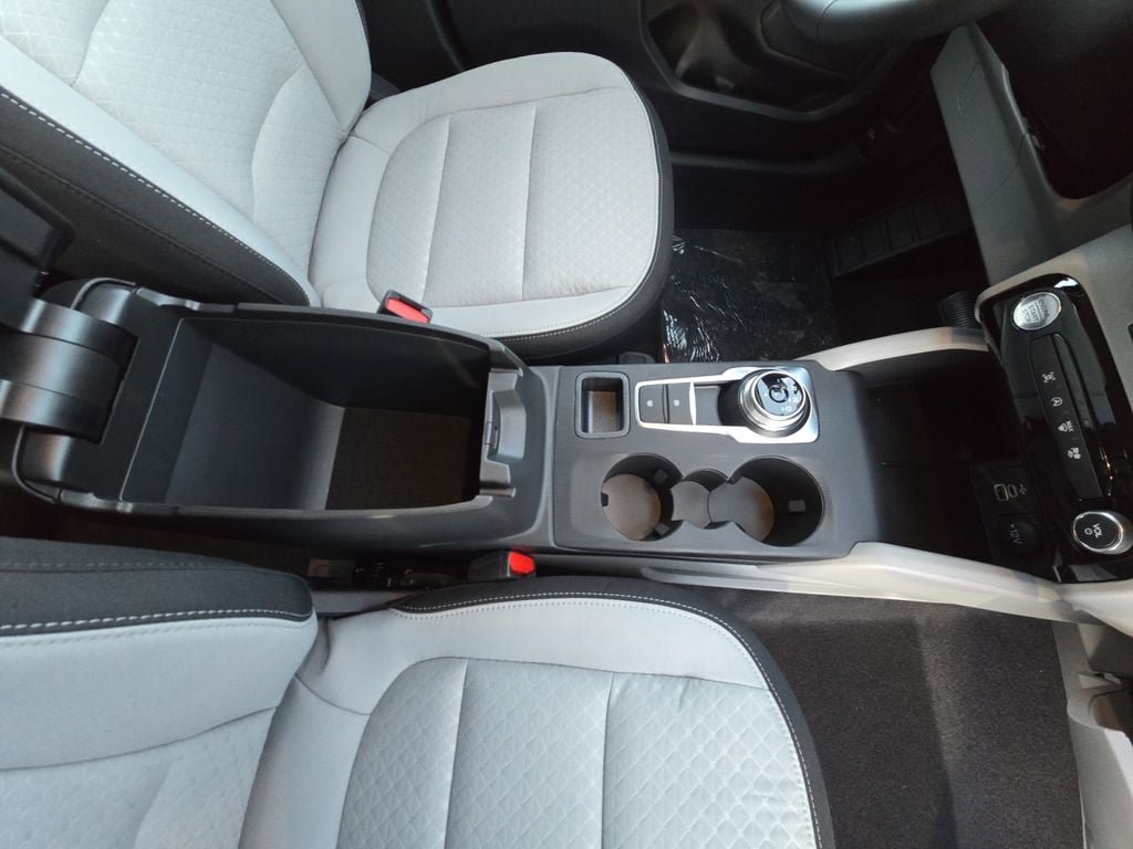 New 2026 Ford Escape Active w/ Tech Pack #1 AWD/4WD image 47