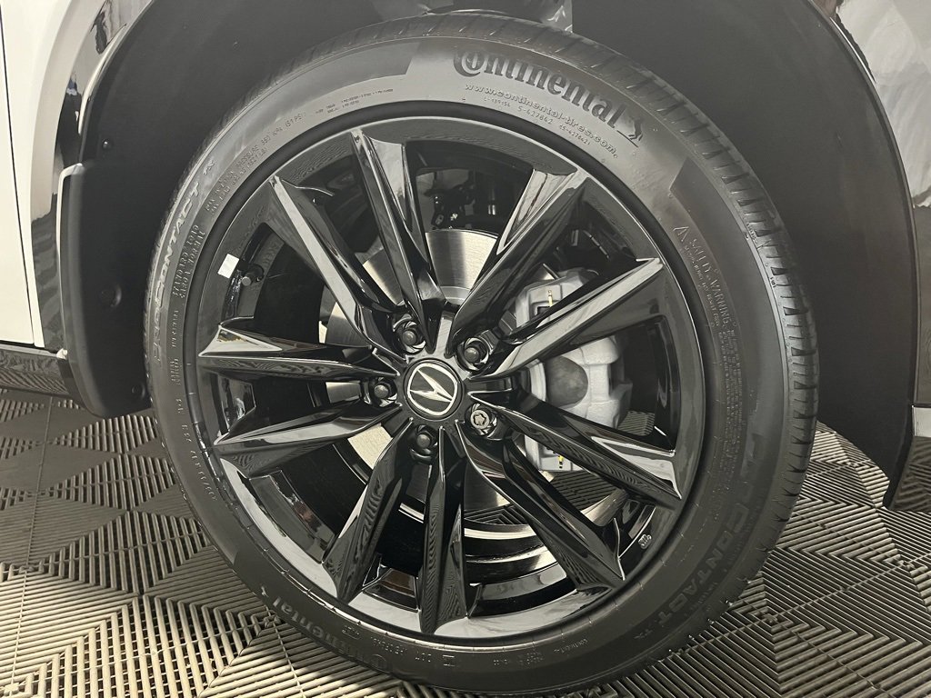 New 2026 Acura ADX A-Spec image 3