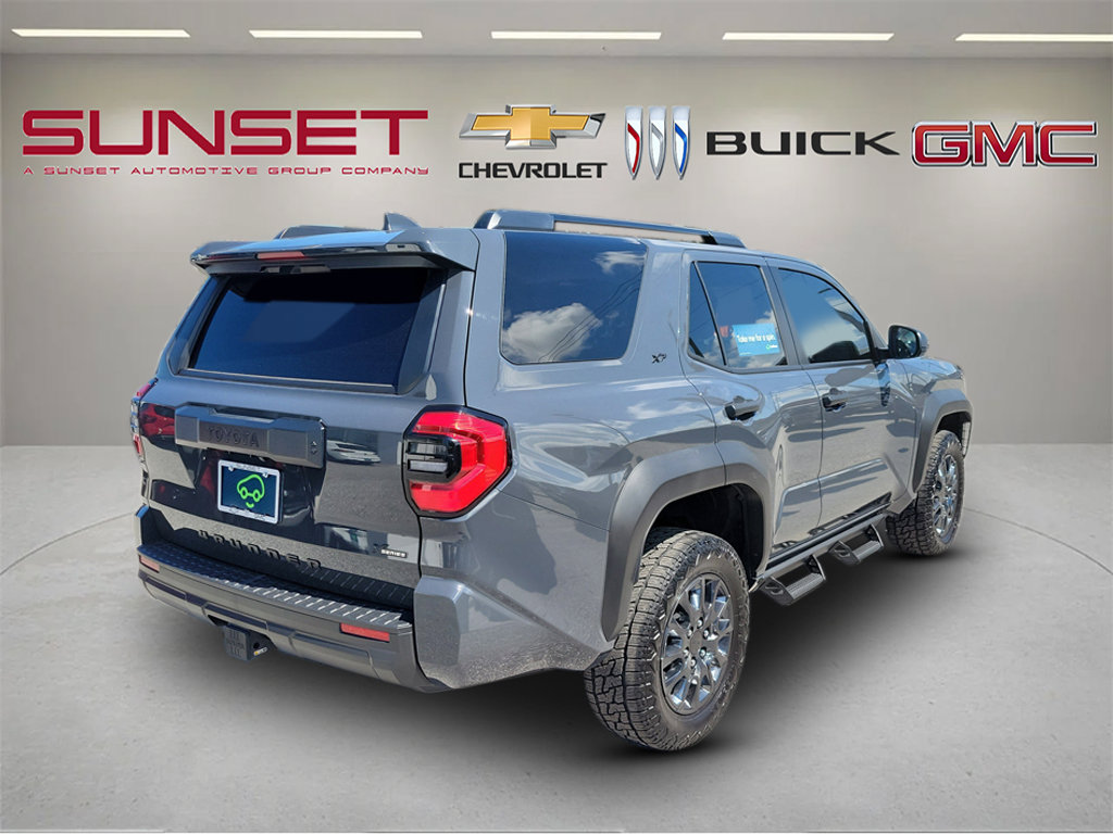 Used 2025 Toyota 4Runner SR5 RWD image 39