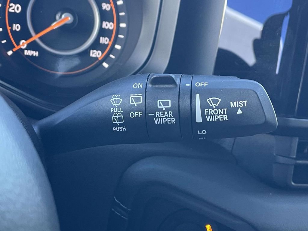 Used 2025 Jeep Wrangler Unlimited Rubicon image 34