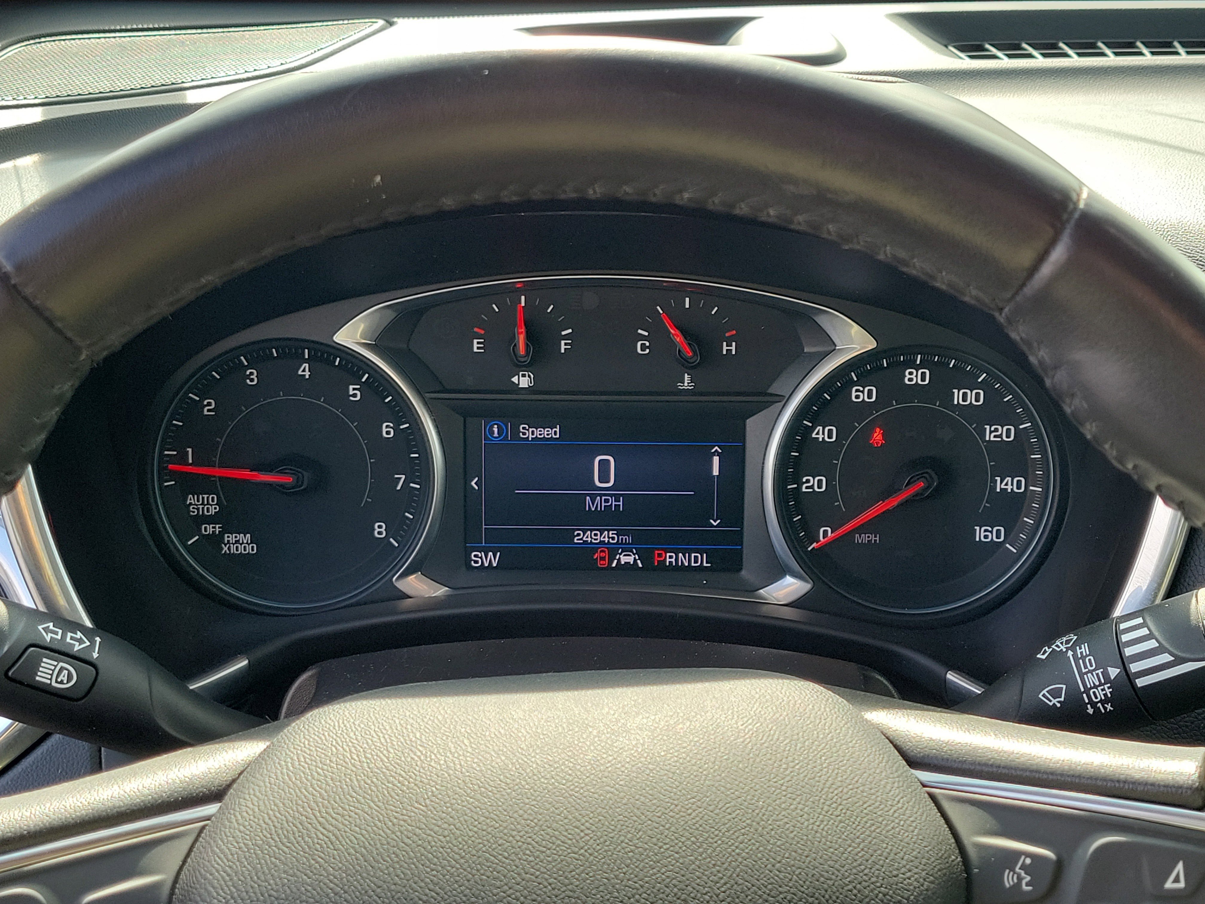 Used 2020 Chevrolet Equinox LT w/ Driver Convenience Package image 25