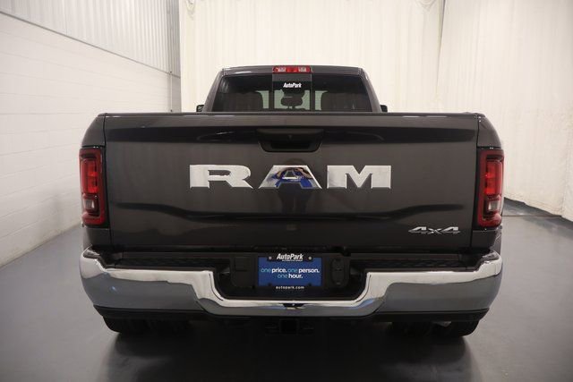 New 2026 RAM 3500 Tradesman image 17