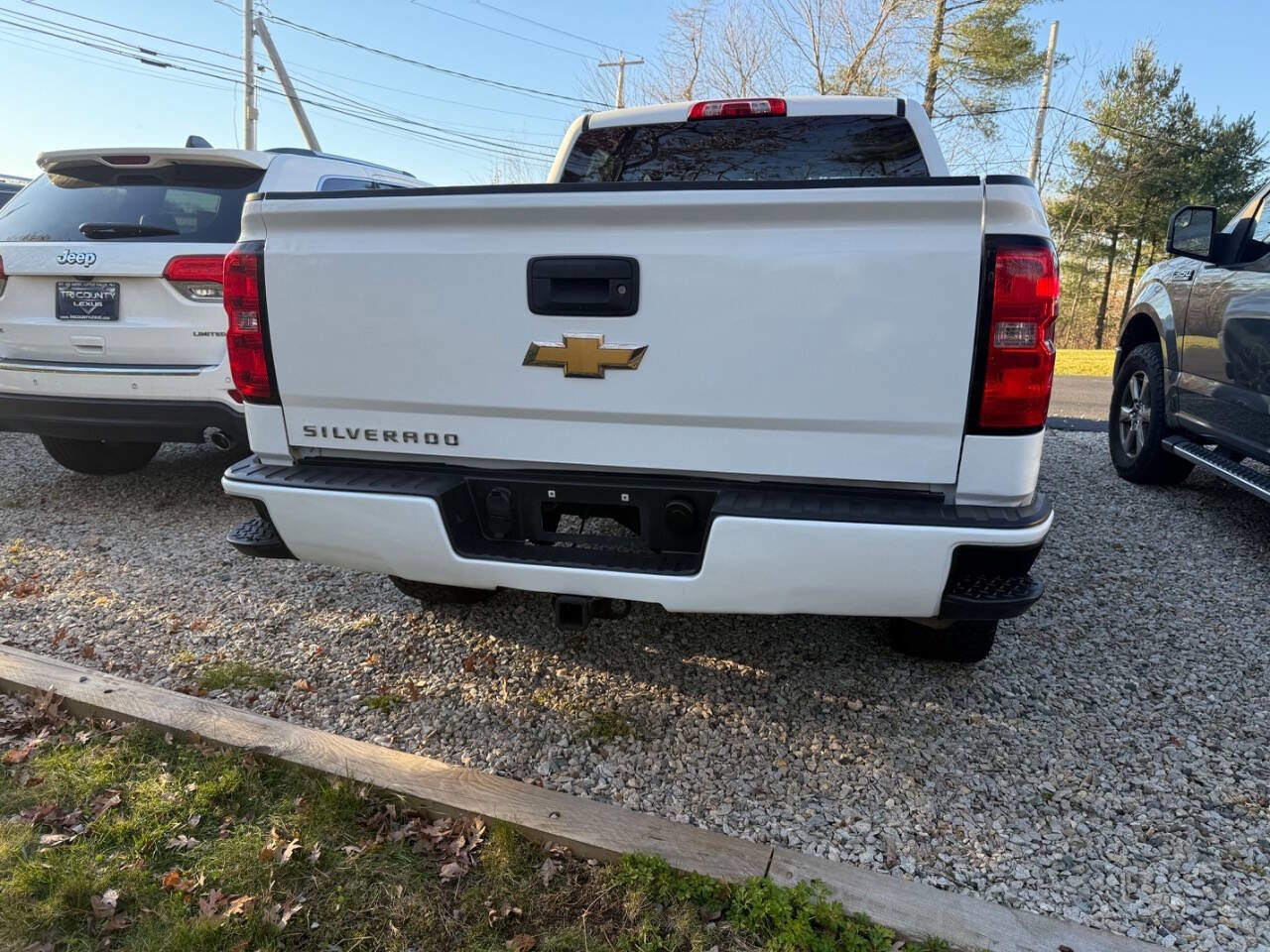 Used 2018 Chevrolet Silverado 1500 Custom w/ Custom Value Package image 9