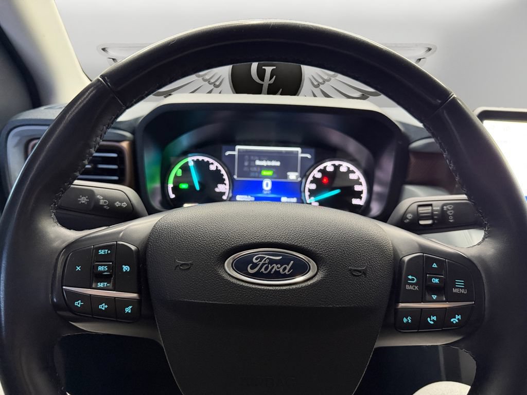 Used 2023 Ford Maverick Lariat w/ Lariat Luxury Package FWD image 18