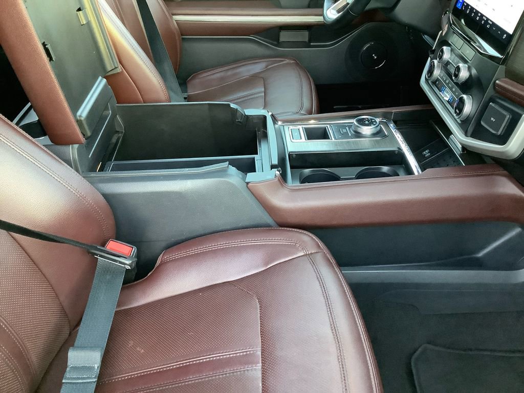 Used 2024 Ford Expedition Limited image 23
