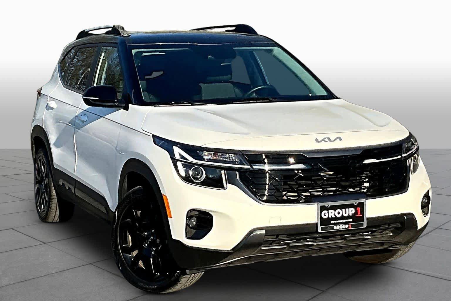 Used 2024 Kia Seltos X-Line image 3