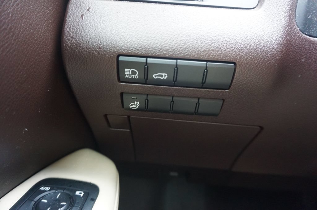 Used 2016 Lexus RX 350 FWD w/ Premium Package image 4