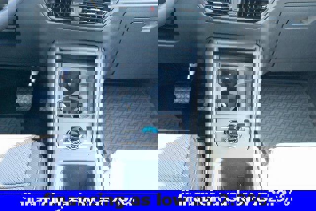 New 2025 Volkswagen Tiguan SE image 34