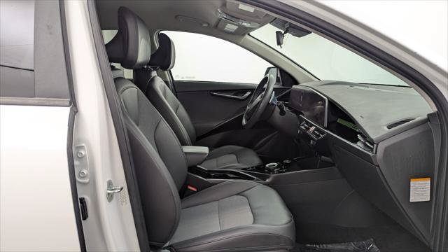 Used 2023 Kia Niro Wind FWD image 21