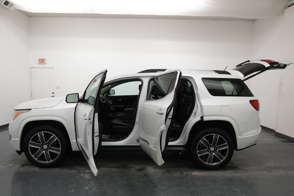 Used 2017 GMC Acadia Denali AWD/4WD image 27