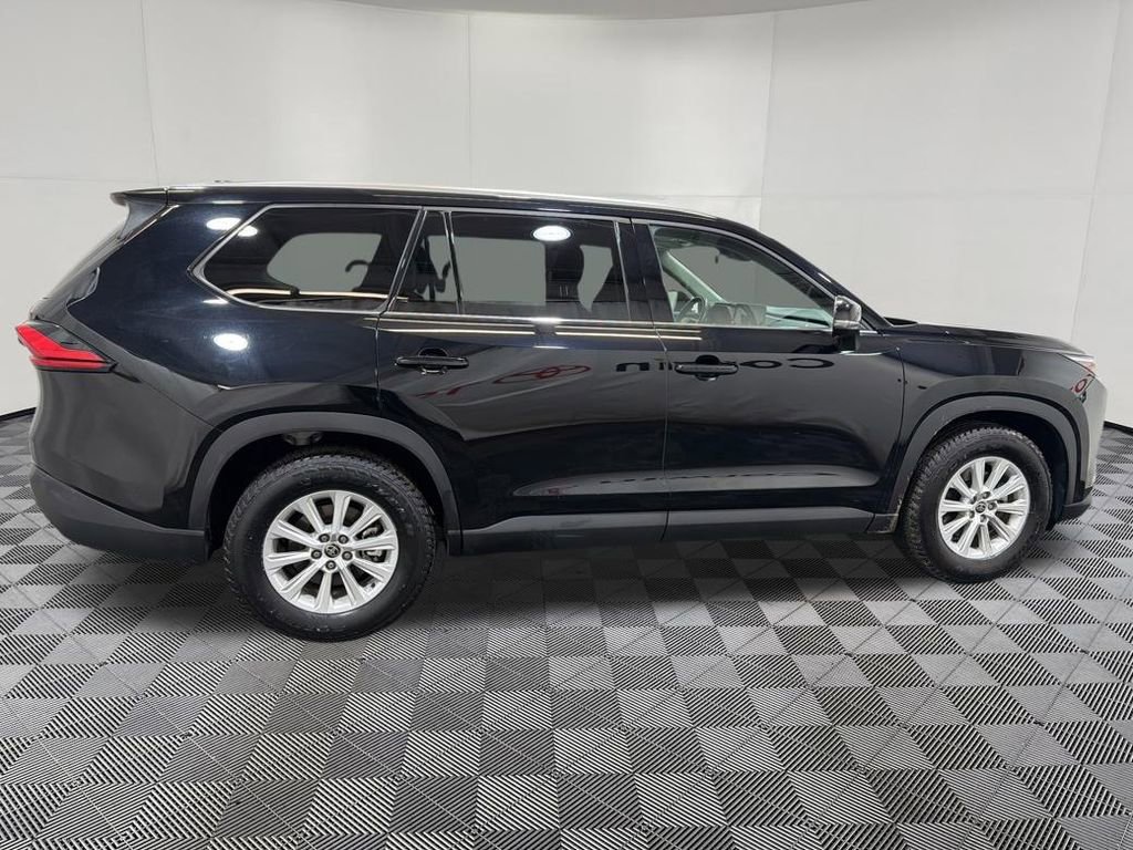 Used 2024 Toyota Grand Highlander AWD image 8