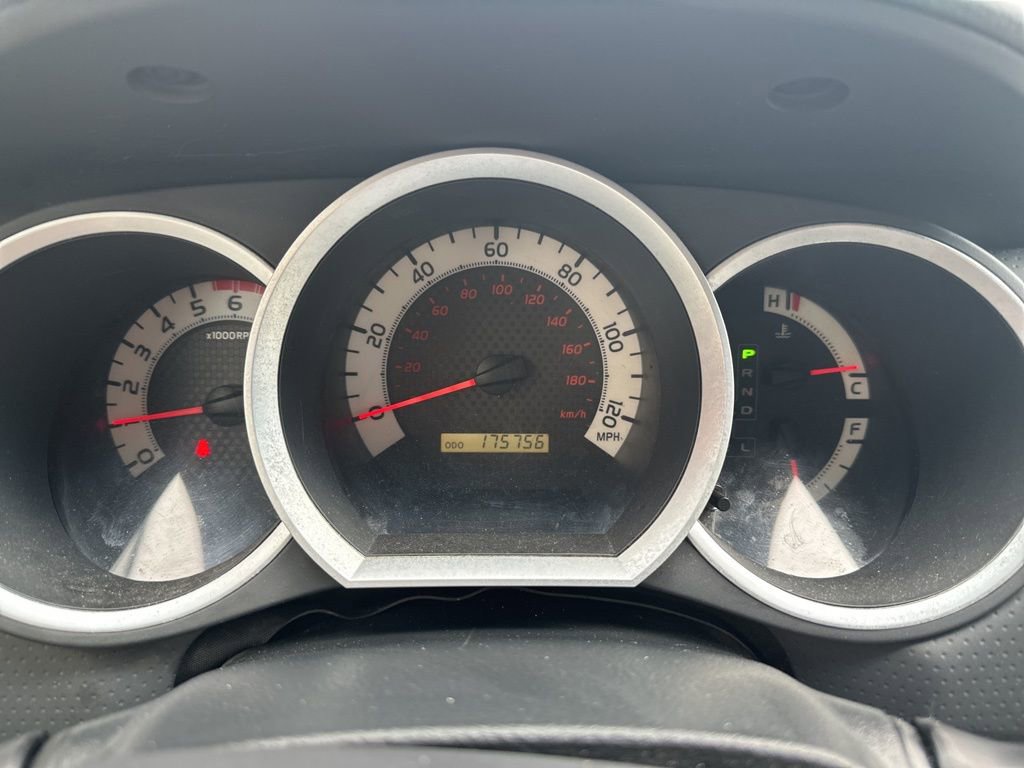 Used 2013 Toyota Tacoma 4x4 Double Cab w/ TRD Off-Road Pkg image 11