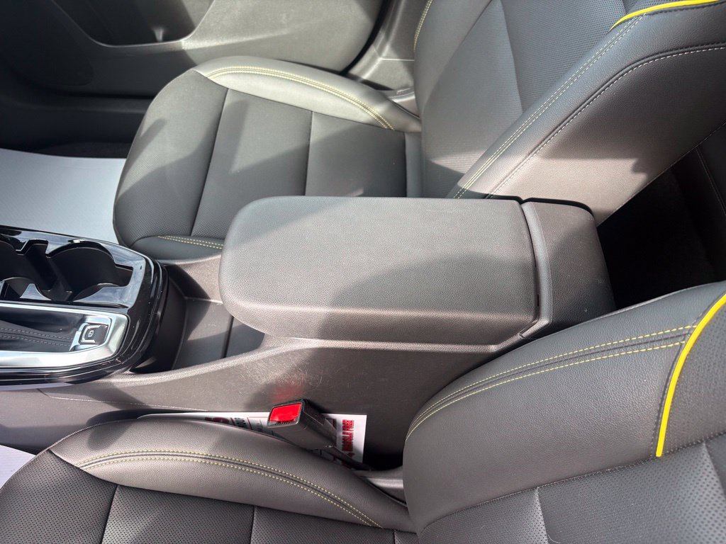 Used 2024 Chevrolet Trax ACTIV w/ Sunroof Package FWD image 27